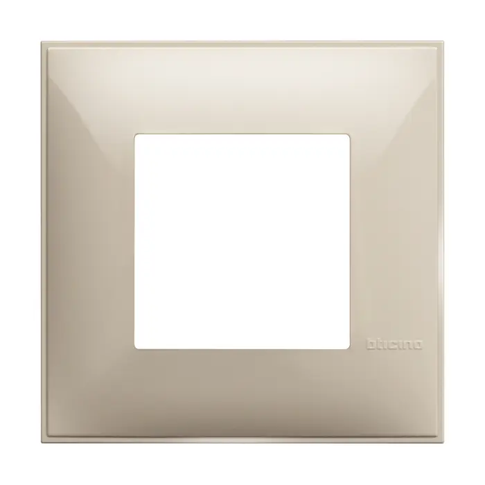 LGR CLS OKVIR KREM 2M R4802CR